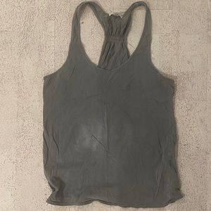 Nice James Perse razorback tank !